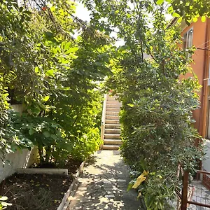 https://casa-riotorto.it-tuscanyhotel.com